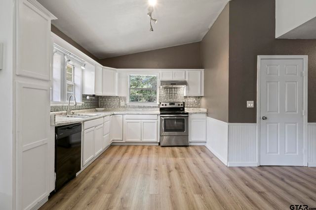 3826 W Highway 11, Daingerfield, TX 75638