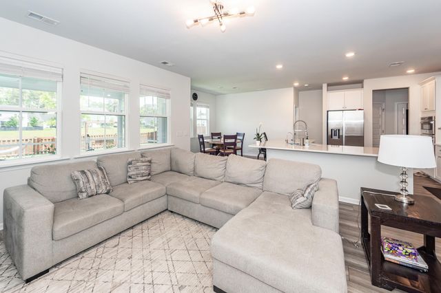 116 Slater Lake Lane, Summerville, SC 29483