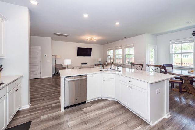 116 Slater Lake Lane, Summerville, SC 29483