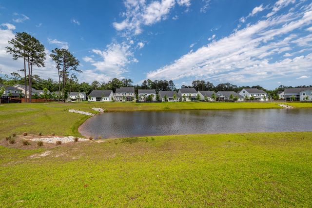 116 Slater Lake Lane, Summerville, SC 29483