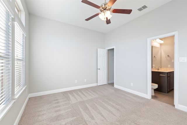 268 Hilltop Drive, Justin, TX 76247