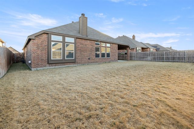 268 Hilltop Drive, Justin, TX 76247