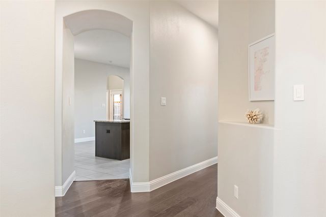 268 Hilltop Drive, Justin, TX 76247