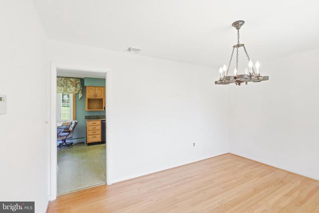4308 MEADOWCLIFF RD, Glen Arm, MD 21057