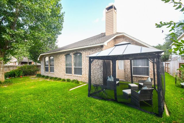 7835 Stone Oak Court, Houston, TX 77070