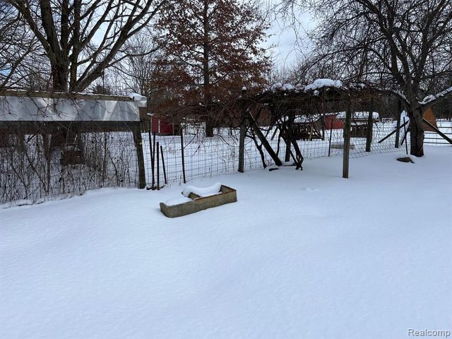 4384 Newark Road, Attica, MI 48412