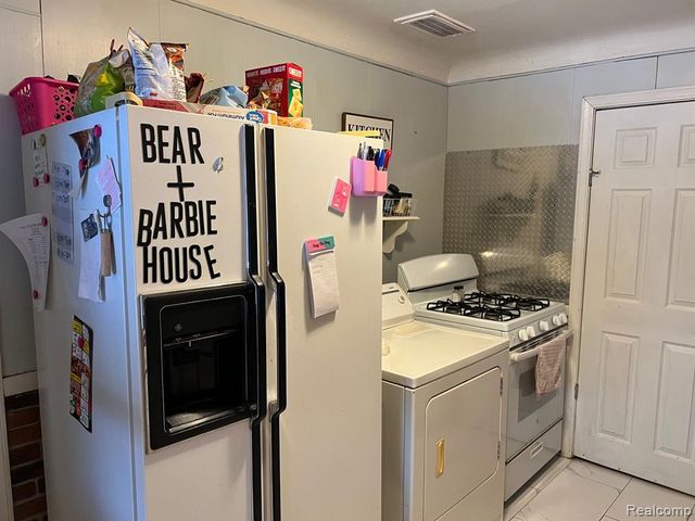 4384 Newark Road, Attica, MI 48412