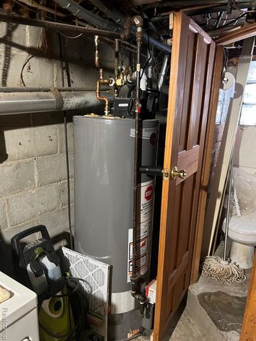 4384 Newark Road, Attica, MI 48412