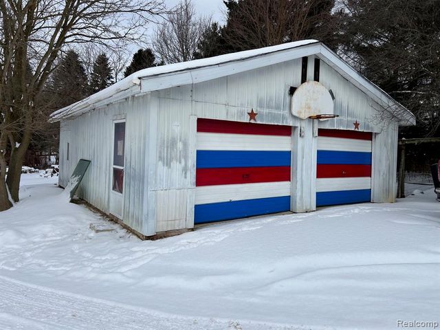 4384 Newark Road, Attica, MI 48412