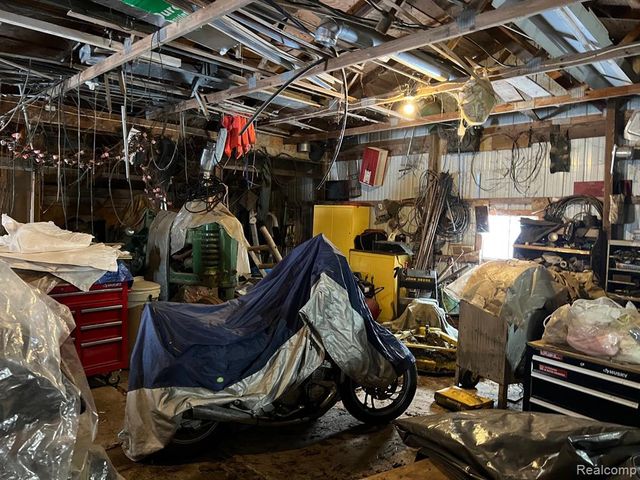 4384 Newark Road, Attica, MI 48412