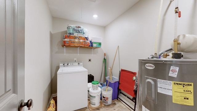 695 Hog Back Ridge Rd, Bethpage, TN 37022