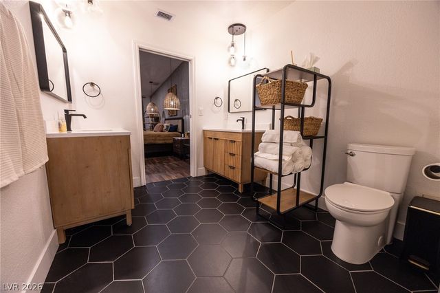 1901 Plaza De La Cruz, Las Vegas, NV 89102