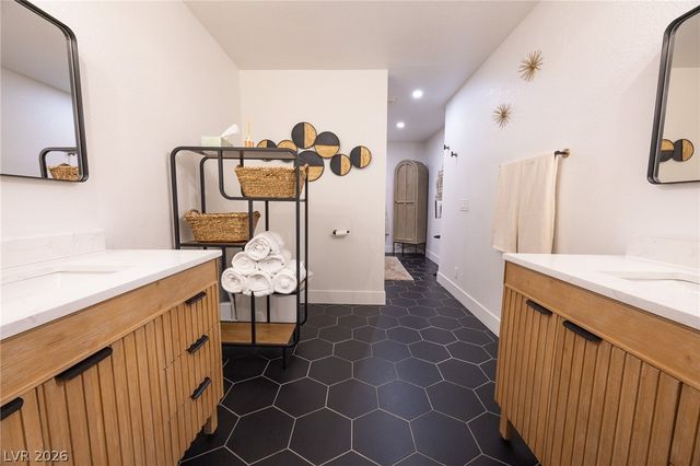 1901 Plaza De La Cruz, Las Vegas, NV 89102