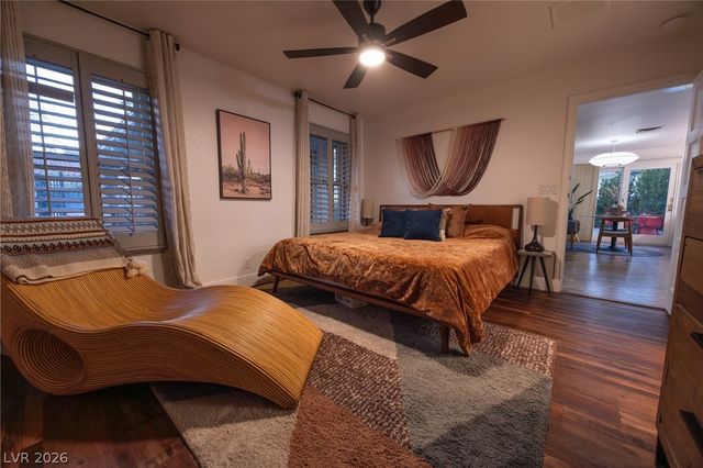 1901 Plaza De La Cruz, Las Vegas, NV 89102