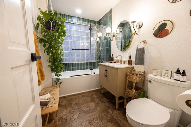 1901 Plaza De La Cruz, Las Vegas, NV 89102