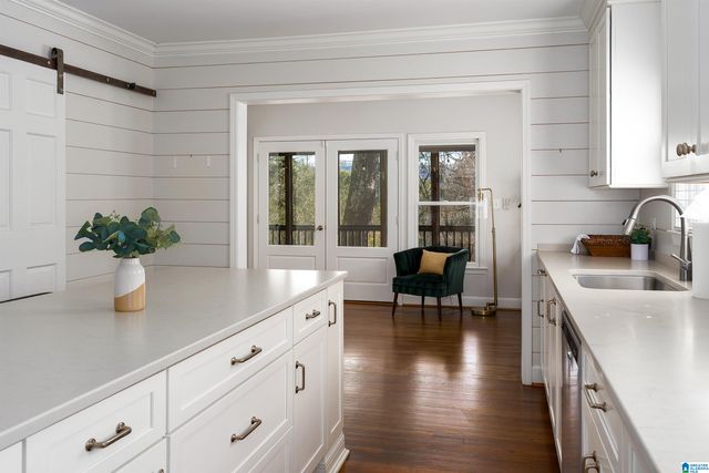 1745 WELLINGTON ROAD, Homewood, AL 35209