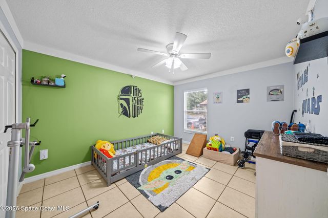 831 Koln Court NW, Palm Bay, FL 32907