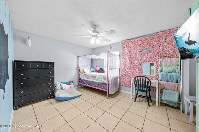 831 Koln Court NW, Palm Bay, FL 32907