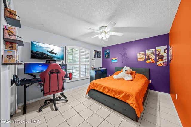 831 Koln Court NW, Palm Bay, FL 32907