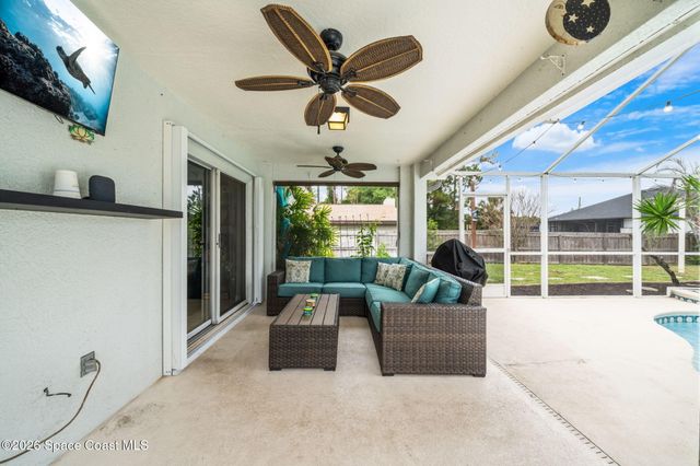 831 Koln Court NW, Palm Bay, FL 32907