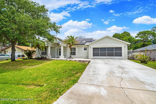 831 Koln Court NW, Palm Bay, FL 32907