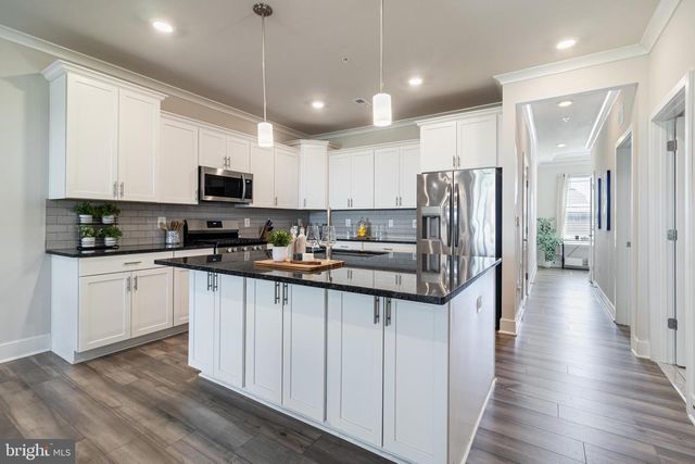 3917 GLACIER BAY PL, White Plains, MD 20695