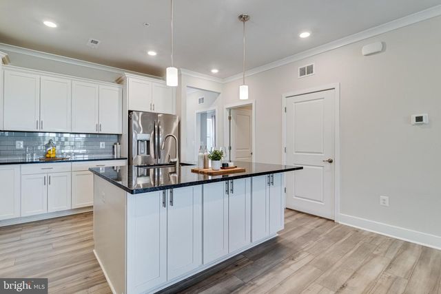 3917 GLACIER BAY PL, White Plains, MD 20695
