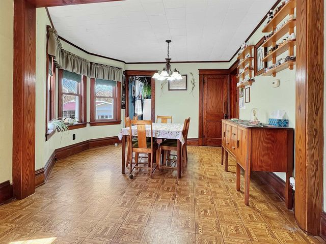 207 West Street, Wonewoc, WI 53968