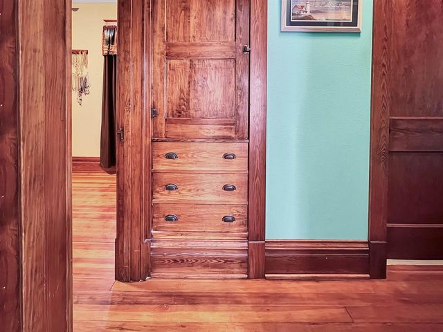 207 West Street, Wonewoc, WI 53968