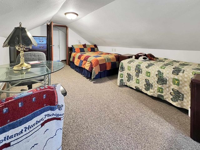 207 West Street, Wonewoc, WI 53968