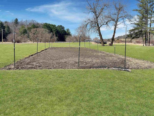 207 West Street, Wonewoc, WI 53968