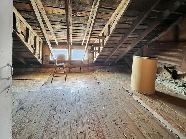 207 West Street, Wonewoc, WI 53968