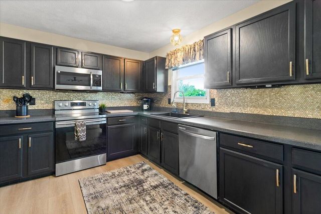 493 Lilyfield Lane, Galloway, OH 43119