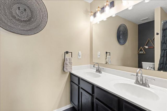 493 Lilyfield Lane, Galloway, OH 43119