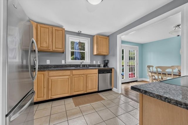 15 Russell Rd, Whitman, MA 02382