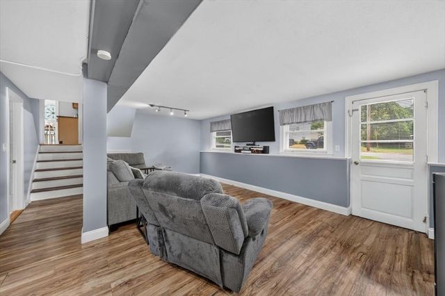 15 Russell Rd, Whitman, MA 02382