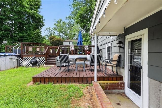 15 Russell Rd, Whitman, MA 02382