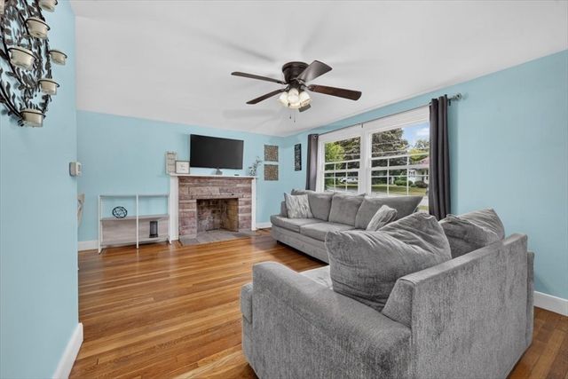 15 Russell Rd, Whitman, MA 02382