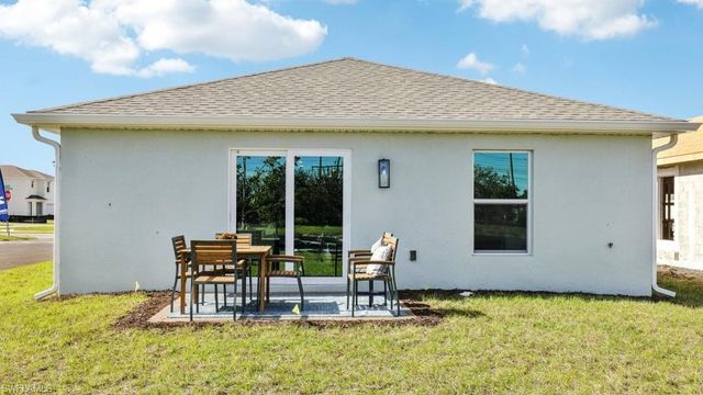 8034 CEDAR KEY WAY, Lehigh Acres, FL 33905