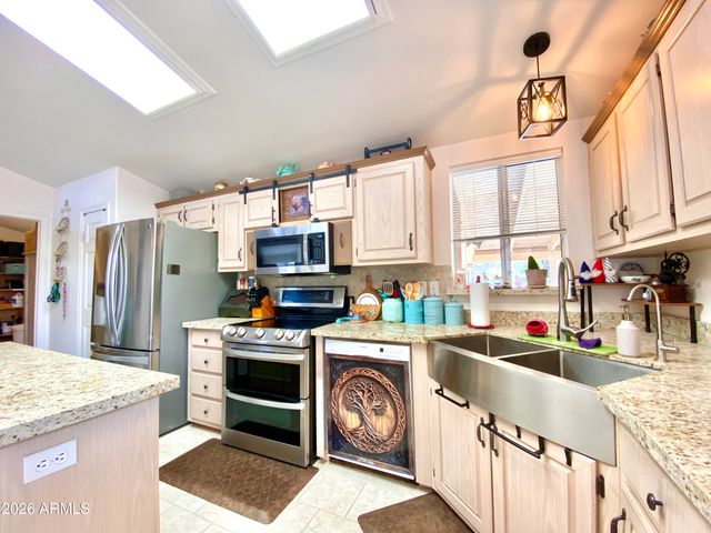 3901 E PINNACLE PEAK Road 384, Phoenix, AZ 85050