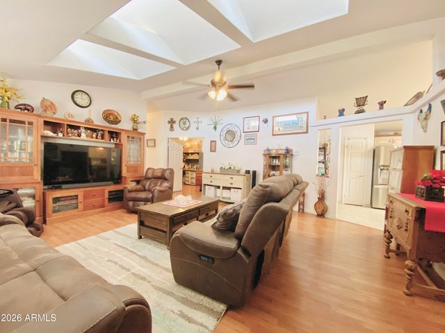 3901 E PINNACLE PEAK Road 384, Phoenix, AZ 85050