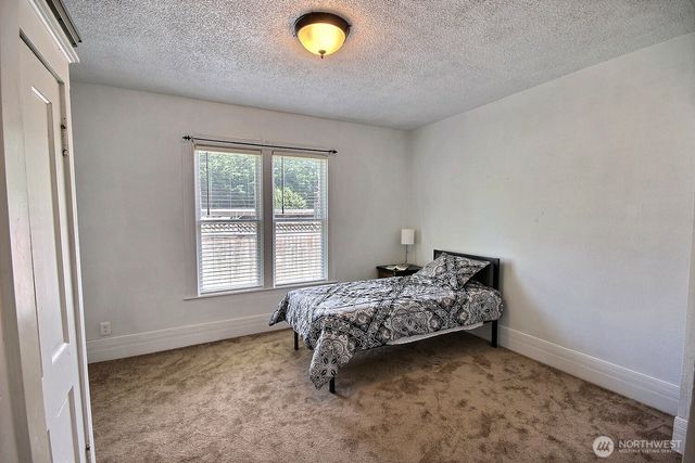 414 Sumner Avenue, Sumner, WA 98390