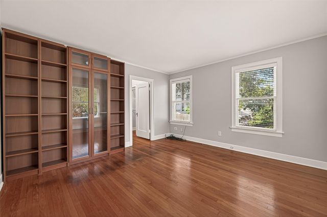 7128 Staffordshire Boulevard, Houston, TX 77030