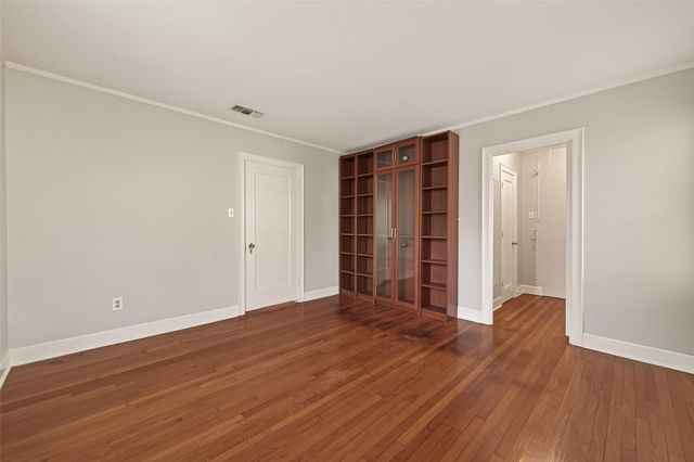 7128 Staffordshire Boulevard, Houston, TX 77030