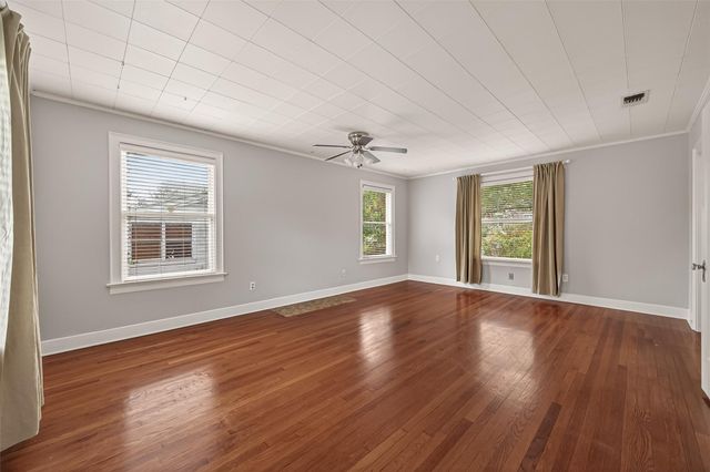 7128 Staffordshire Boulevard, Houston, TX 77030