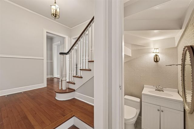 7128 Staffordshire Boulevard, Houston, TX 77030