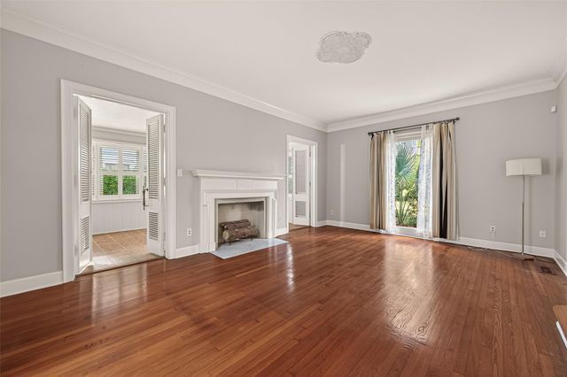 7128 Staffordshire Boulevard, Houston, TX 77030