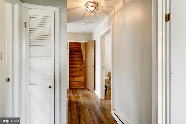 640 MEADOW DR, Honey Brook, PA 19344