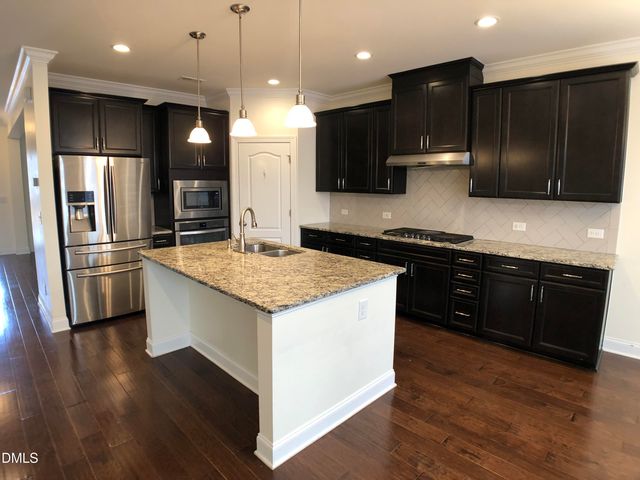 1522 Paros Hill Lane, Apex, NC 27502