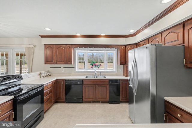 2383 RAPPAHANNOCK RD, Colonial Beach, VA 22443